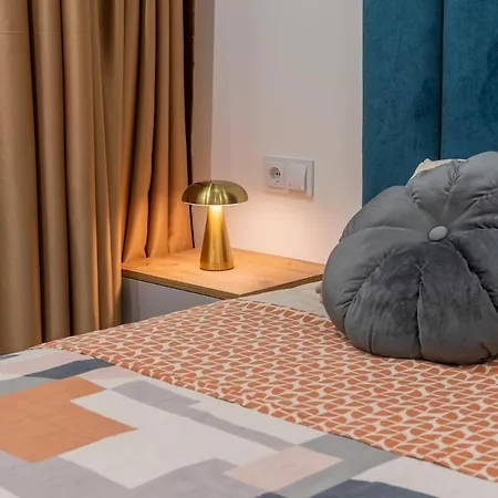 Luxury & Modern - Rowing Canal Appartement