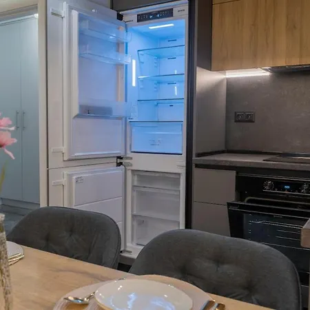 Luxury & Modern - Rowing Canal شقة بلوفديف