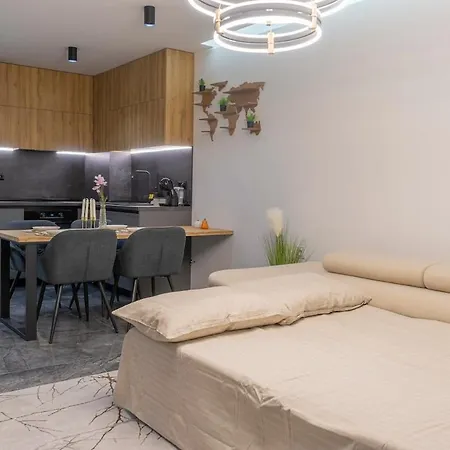 Luxury & Modern - Rowing Canal شقة *